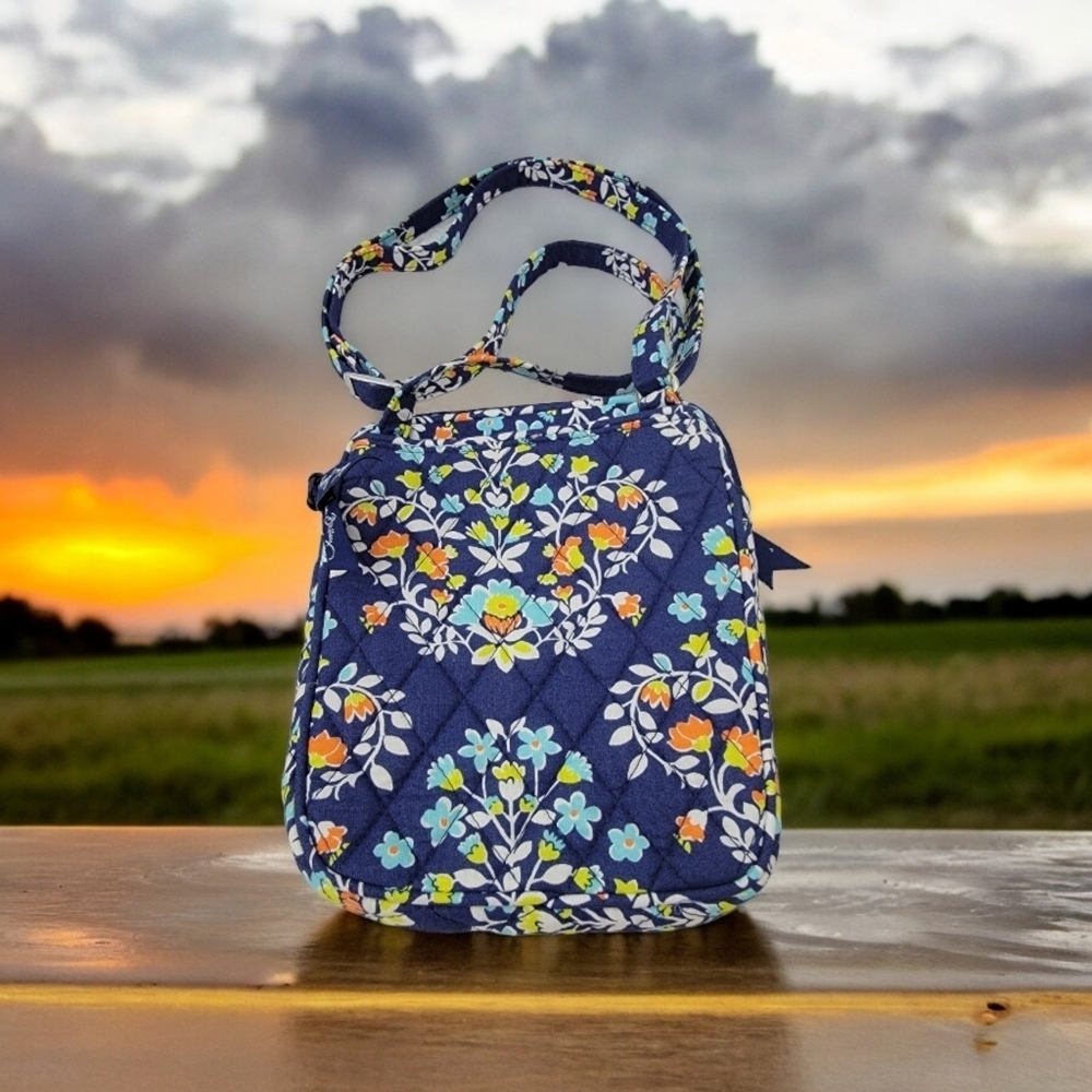 Vera Bradley small tote bag with zipper. See more....